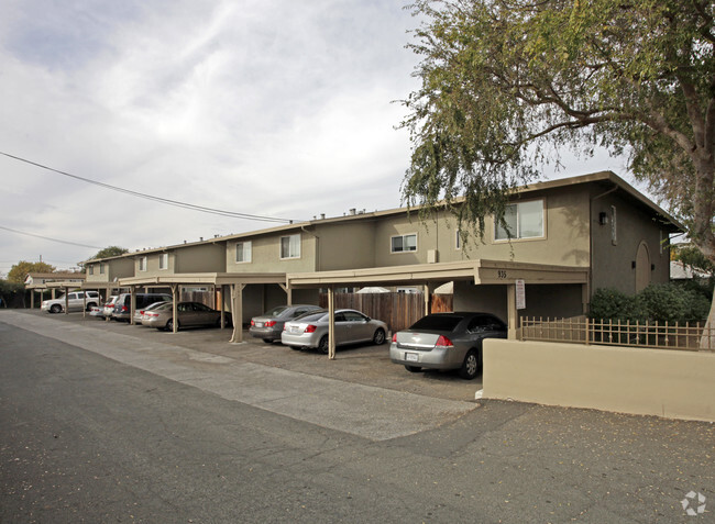 Foto del edificio - Heartwood Townhomes