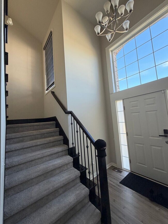 Foto del edificio - 13776 Grandeur Ave