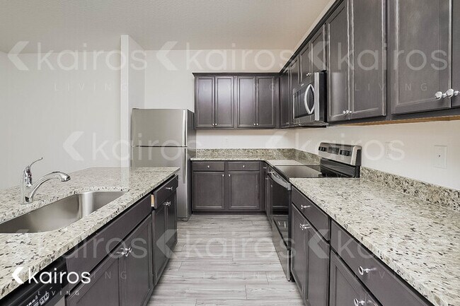 Building Photo - 30059 Fedora Circle