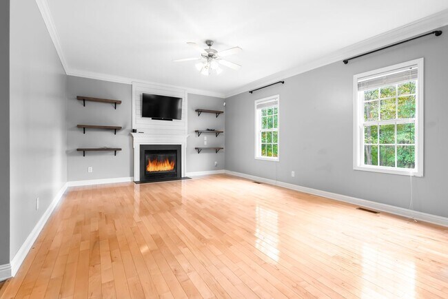 Foto del edificio - Beautiful 4-bedroom, 2.5-bath home in Garner!