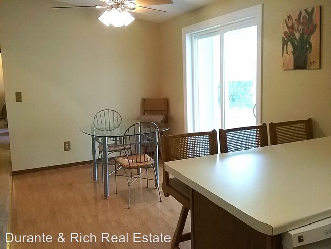 Foto del edificio - 3 br, 1 bath House - 40425 N. Donald Drive