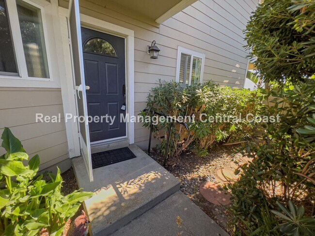 Building Photo - AVAILABLE JULY - Shell Beach Ocean View Co...