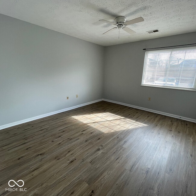Building Photo - 8314 Glenwillow Ln
