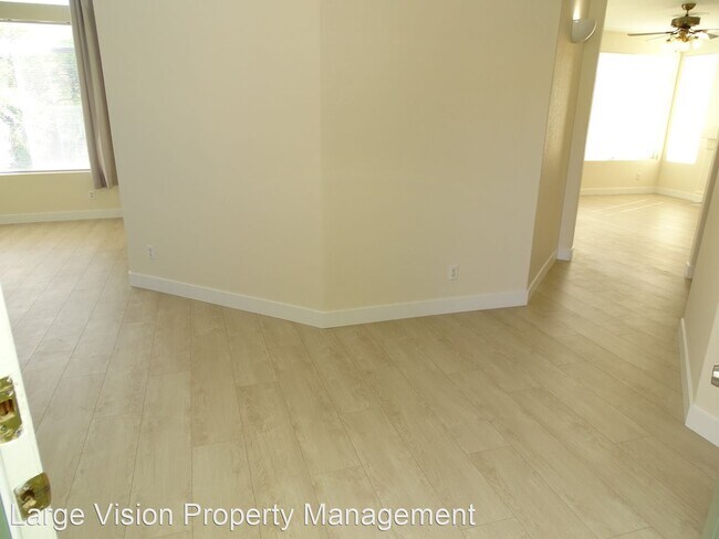 Foto del edificio - 4 br, 3 bath House - 1828 Jack Rabbit Way