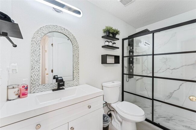 Building Photo - 3263 Lorimar Ln