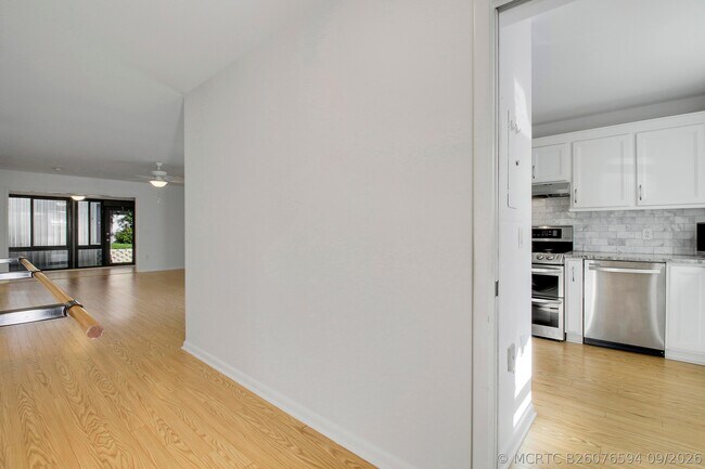 Foto del edificio - 8388 SE Croft Cir