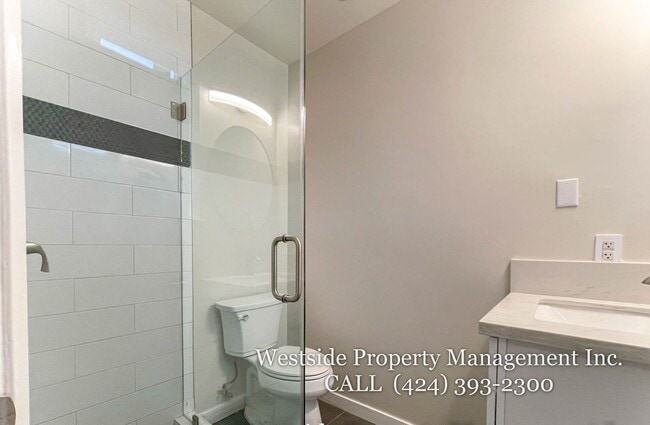 Building Photo - 318 Ximeno Ave