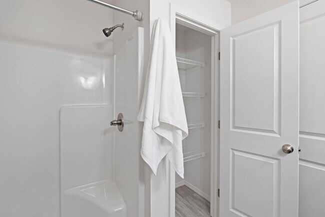 Foto del edificio - Newly Built 3 Bedroom Rental in Aurora!