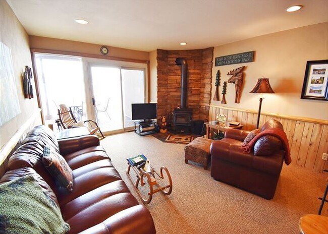 Building Photo - Winter Rental- Lake Dillon Condos 108