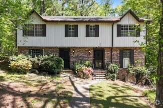 Building Photo - 545 Elder St