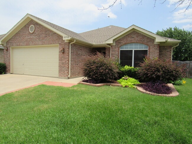 Foto del edificio - 10532 Braewood Dr