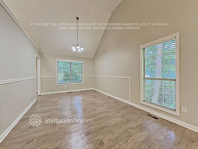 Foto del edificio - 5435 Keithwood Dr
