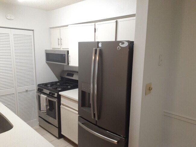 Foto del edificio - 12851 Daybreak Cir