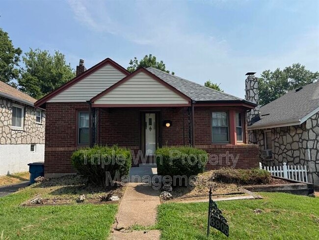 Building Photo - 6905 Woodrow Ave