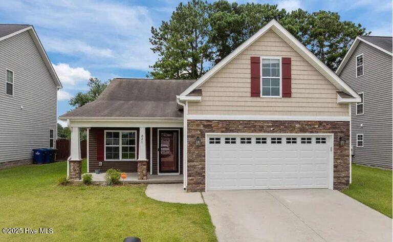 Foto principal - 821 Jade Ln