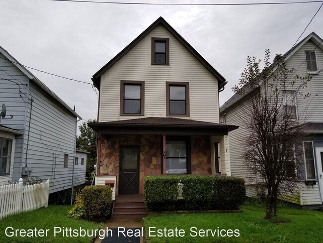Building Photo - 3 br, 1 bath House - 1054 8th Ave.
