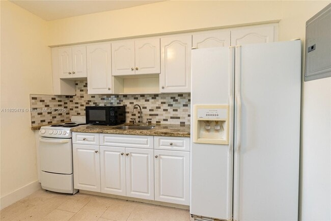 Building Photo - 3802 NW 65th Ave