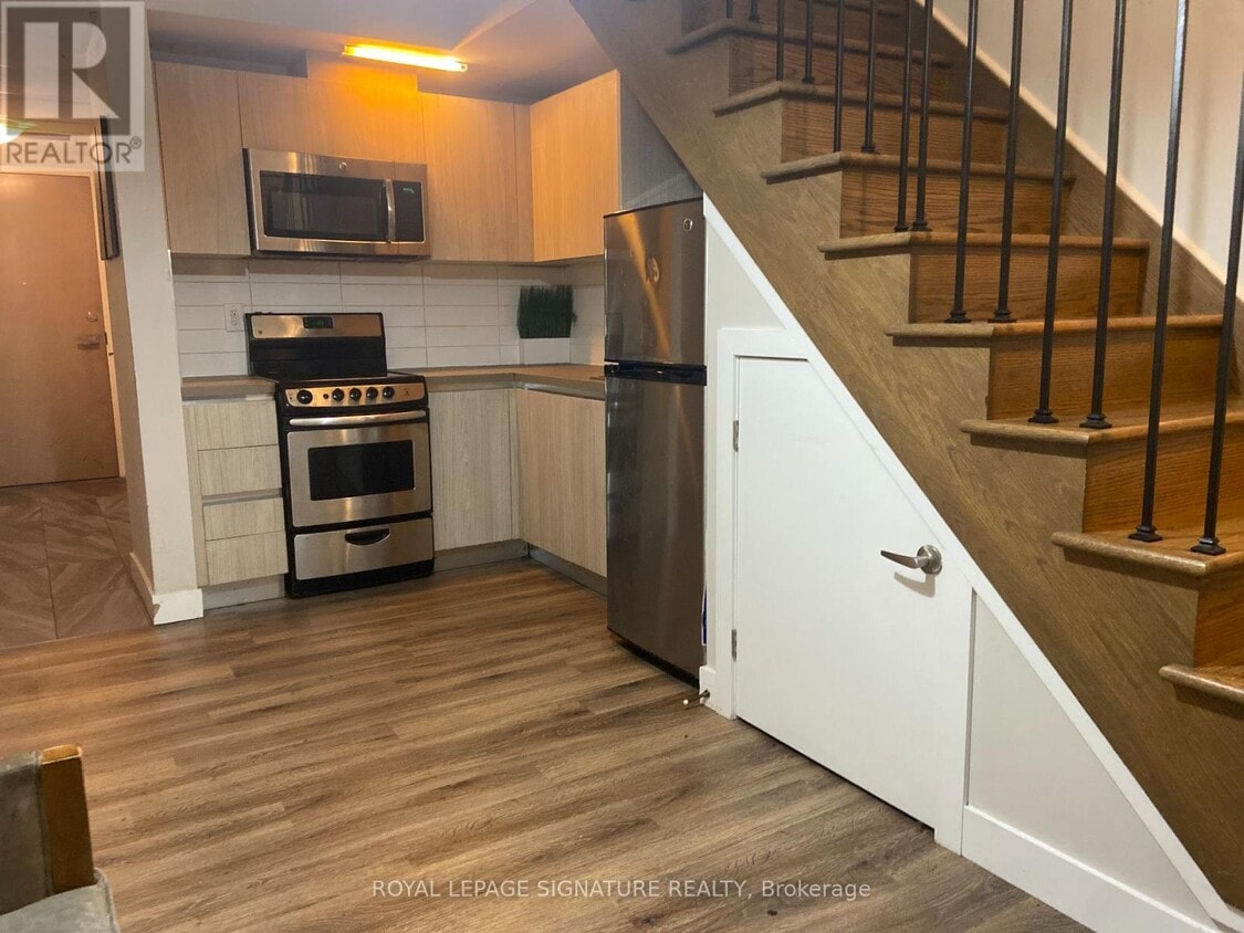 Photo principale - 335-335 College St