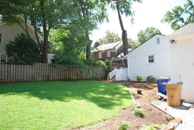 Building Photo - 2606 Clark Ave