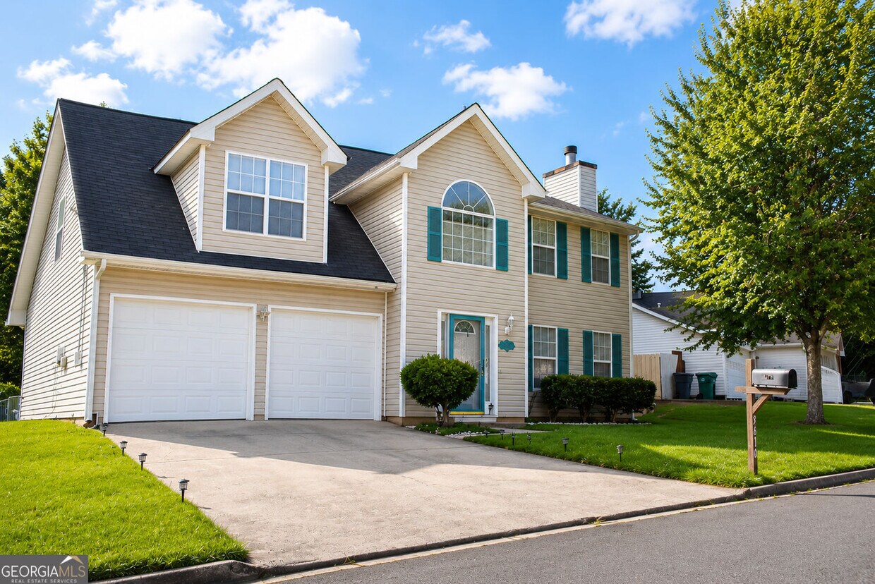 Foto del edificio - 5410 Salem Springs Dr