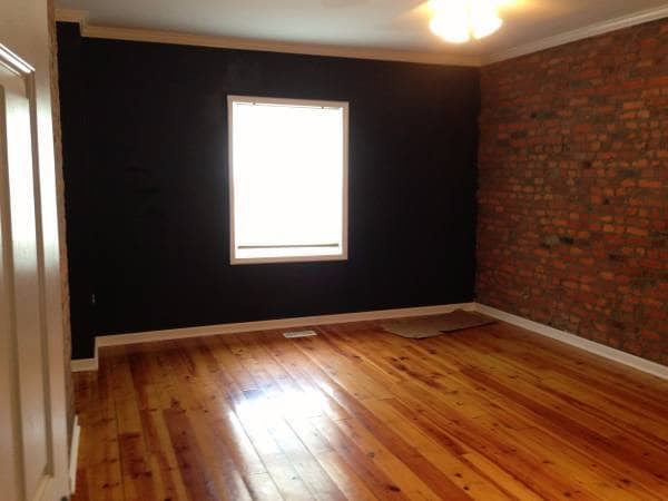 Building Photo - 588 Briggs St