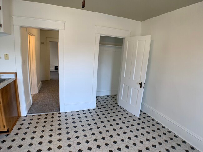 Building Photo - 1341 15th Street A