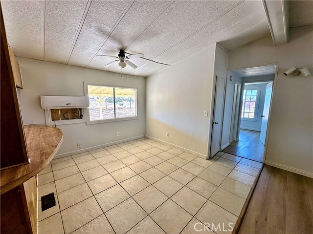 Building Photo - 11550 White