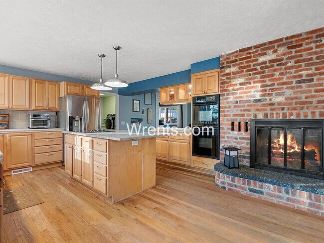 Foto del edificio - Your Own Slice of Spokane – 3BR/3BA Home West Plains Living - Bonus Shop available