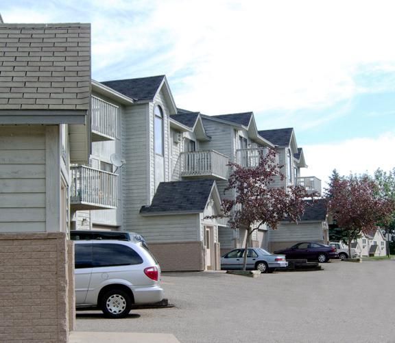 Foto del edificio - 13332 Parkwood Dr