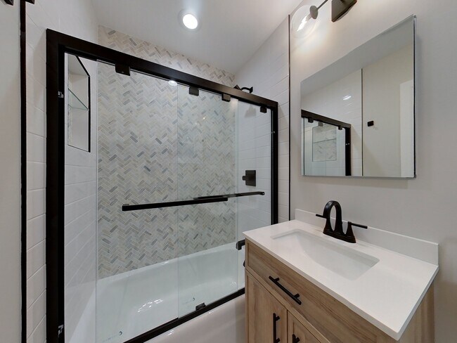 Bathroom - 314 3rd St