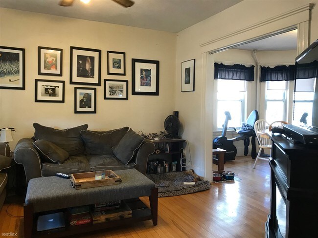 Building Photo - 105 Frederick Ave