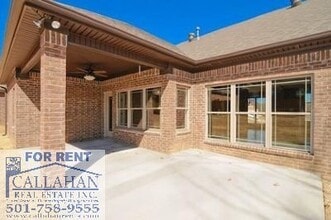 Building Photo - 2717 Highline Dr