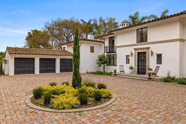 Foto del edificio - 859 Picacho Ln