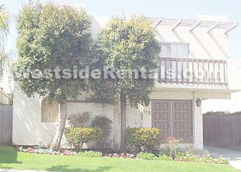 Building Photo - 113 S Irena Ave