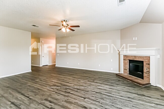 Building Photo - 6004 Se 88Th St