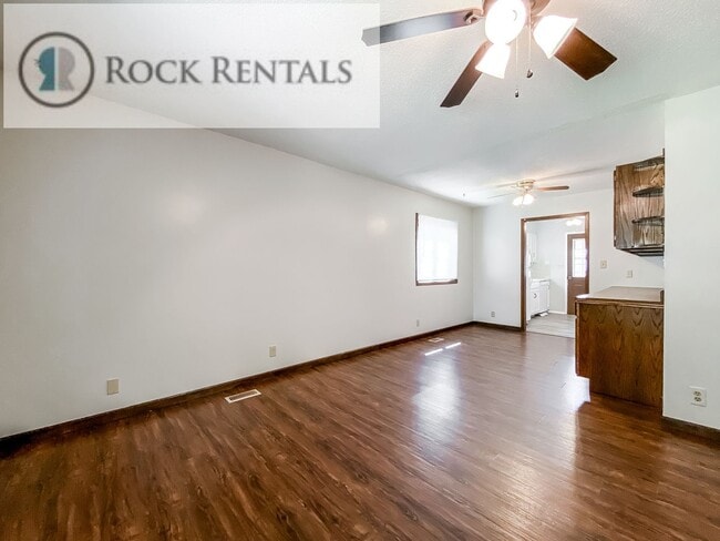 Foto del edificio - 903 E 24th Ave