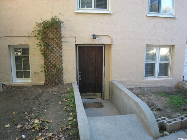 Building Photo - 1280 1300 E