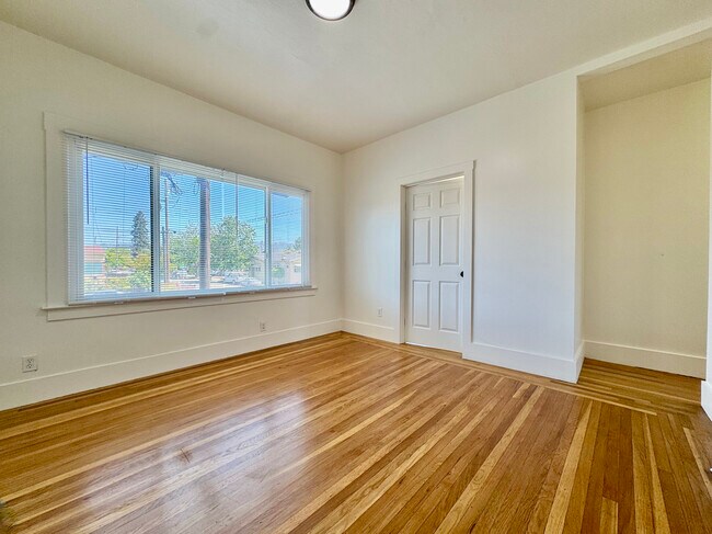 Foto del edificio - 835 40th St