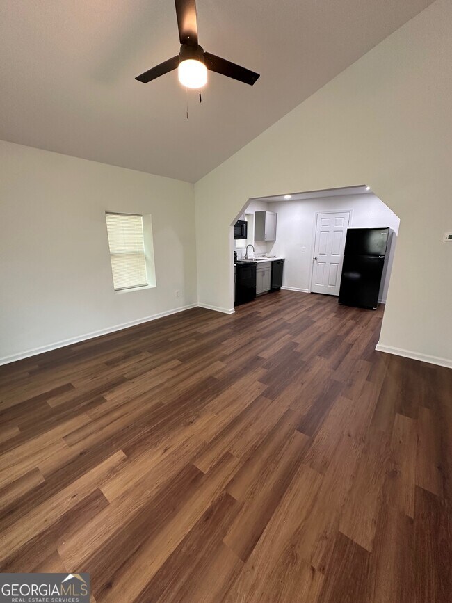 Foto del edificio - 392 2nd St