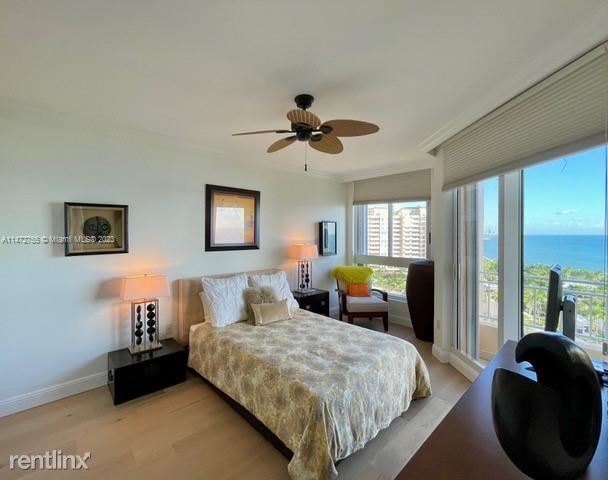 Foto del edificio - 3 br, 4.5 bath Condo - 799 Crandon Blvd Ap...