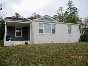 Building Photo - 2720 Hazel St