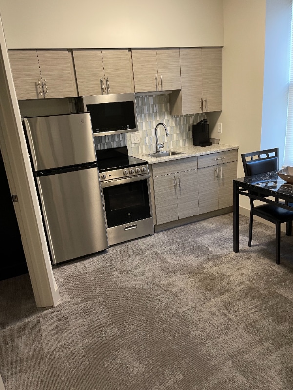 Photo - 1417 W9th St Apartment