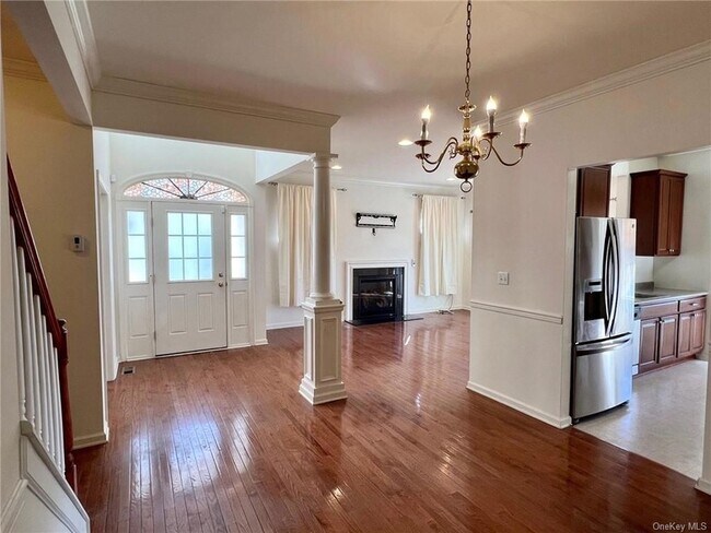 Building Photo - 24 Cobblestone Ln