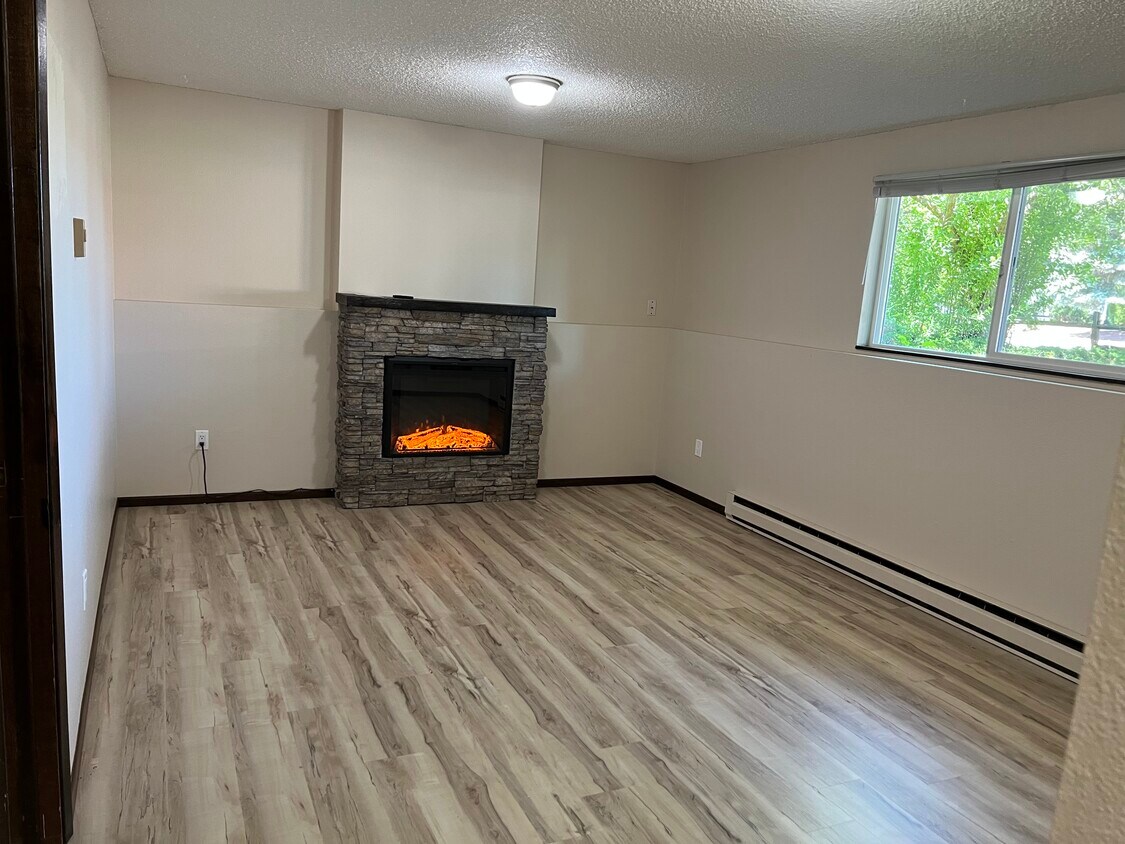 10916 E Olive Ave, Spokane Valley, WA 99206 Townhome Rentals in