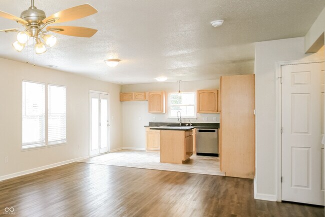 Foto del edificio - 6259 Dusty Laurel Dr