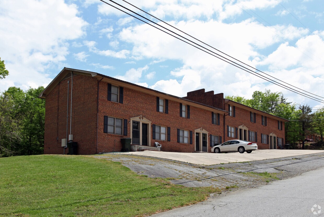 1307 White St, Lexington, NC 27295 Apartments Lexington, NC