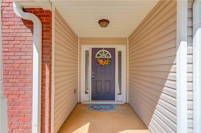 Building Photo - 516 Towler Shoals View