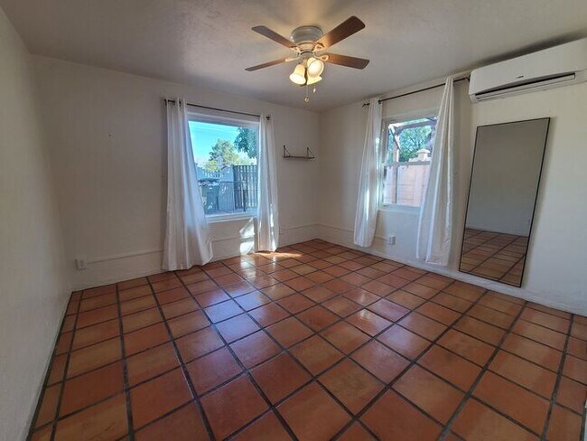 Foto del edificio - Charming 2 bedroom 1 bathroom