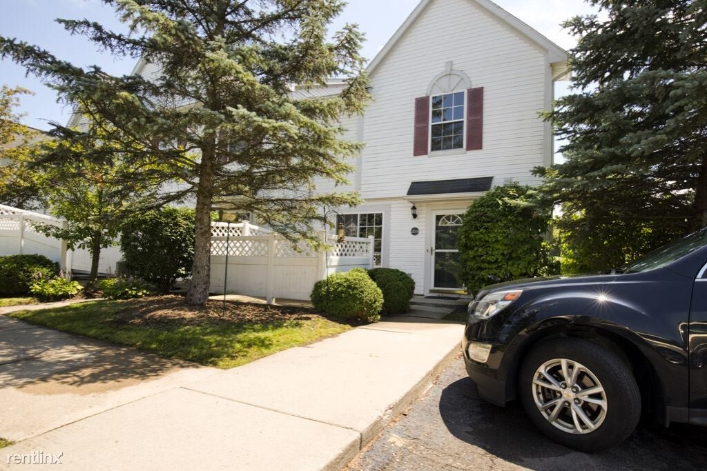 2 br, 2.5 bath - 22034 Cape Cod Way - 2 br, 2.5 bath  - 22034 Cape Cod Way