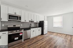 Foto principal - 38 S Salford St
